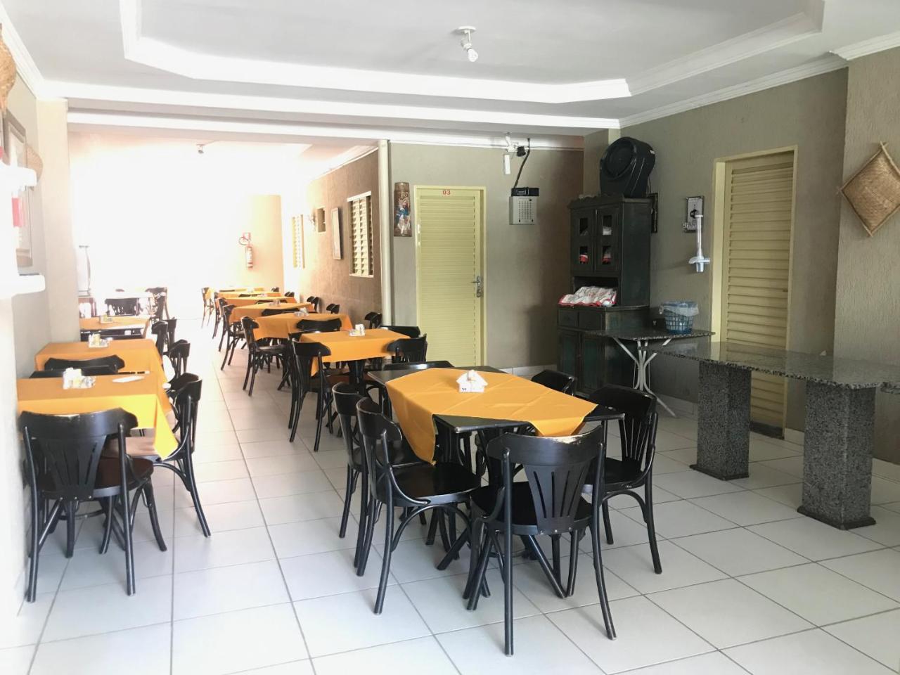 Hotel Santos Reis ترينيداد المظهر الخارجي الصورة